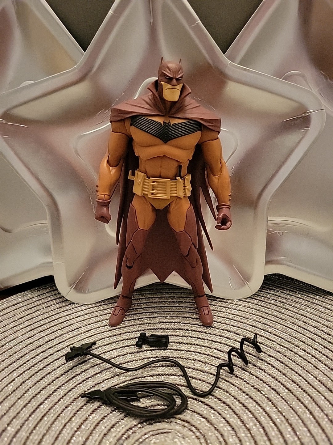 McFarlane Toy DC Multiverse - Batman White Knight Red Edition 7" Action figure