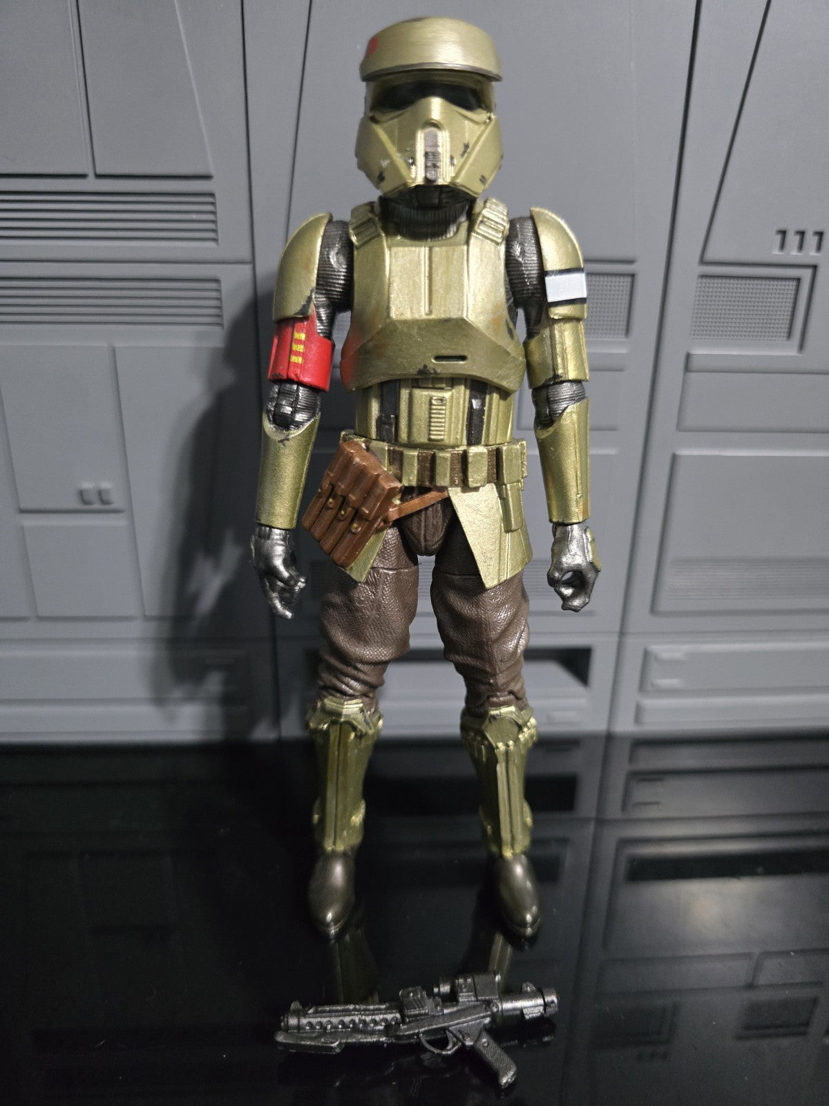 Star Wars Black Series Carbonized Shore Trooper 6” Figure - Loose
