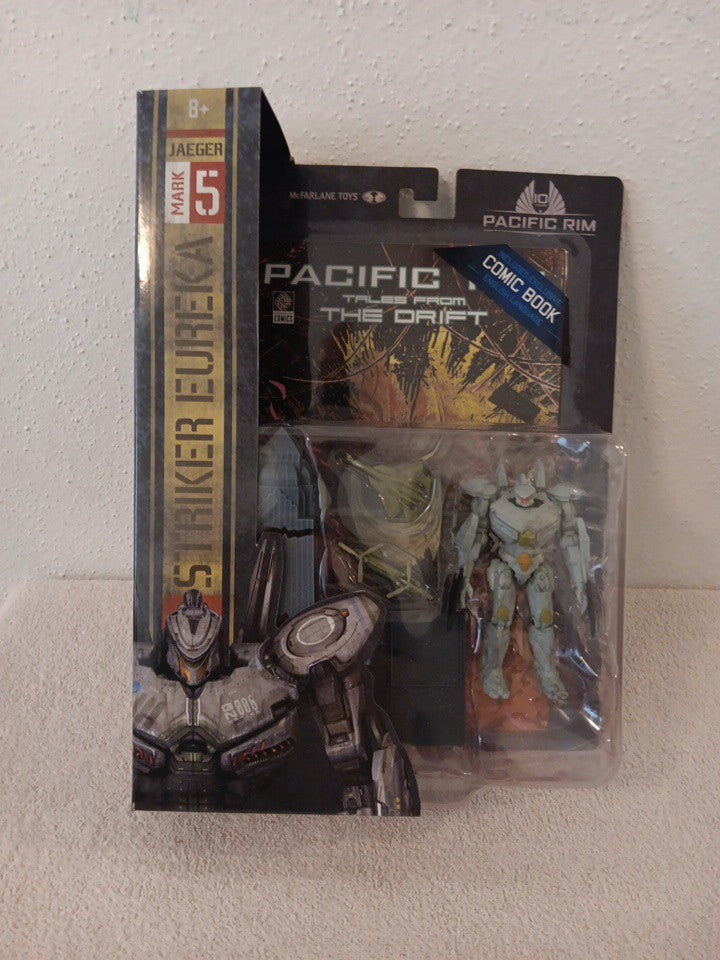 Pacific Rim Striker Eureka Jaeger 4 inch Action Figure with Comic Book