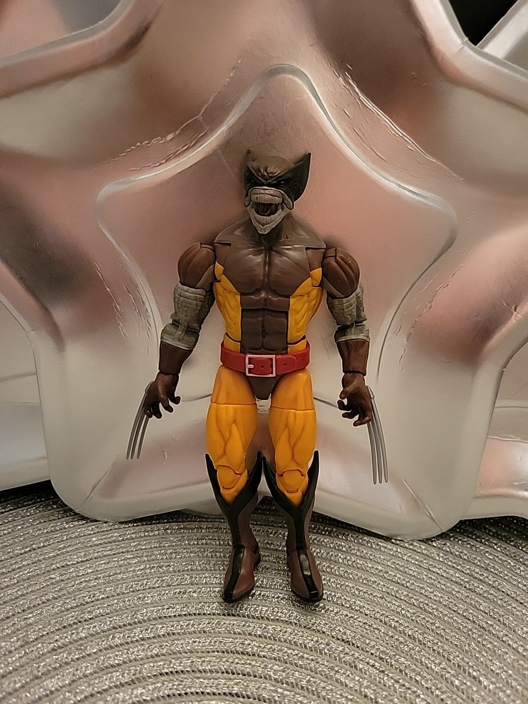 MARVEL LEGENDS BROOD WOLVERINE 6” FIGURE 50TH ANNIVERSARY X-MEN LILANDRA PACK