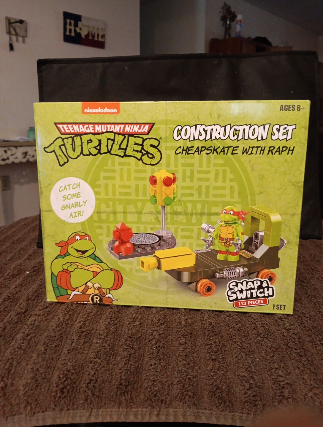 Teenage Mutant Ninja Turtles Cheapskate With Raph Snap & Switch Construction Set