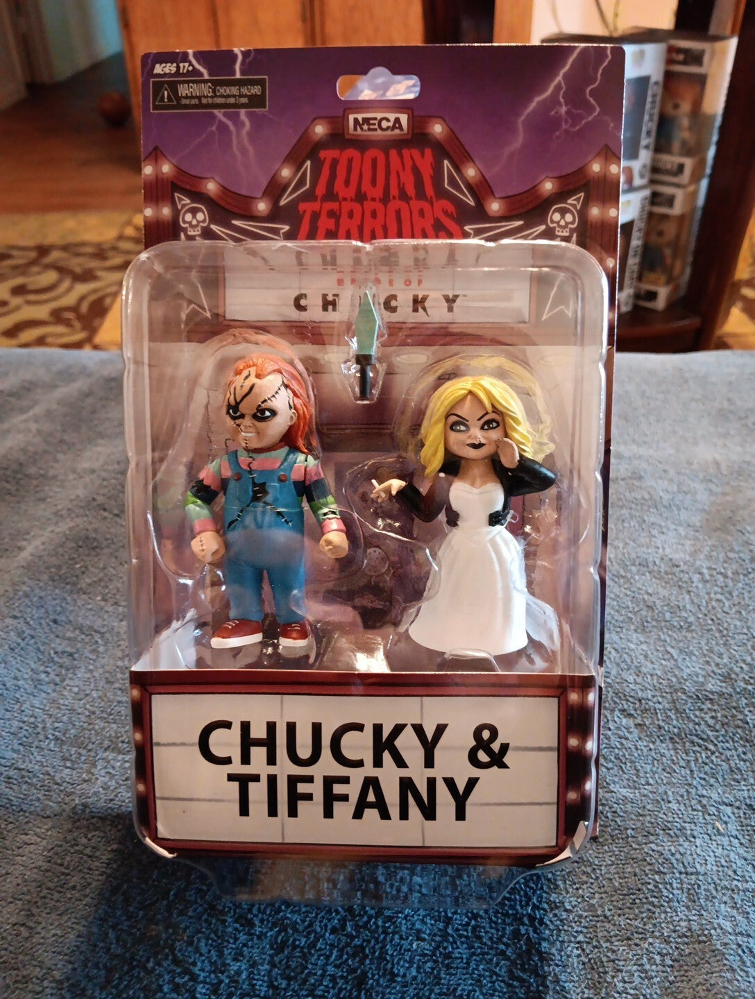 NECA 6 inch Toony Terrors Bride of Chucky Action Figure 2 Pack Chucky & Tiffany
