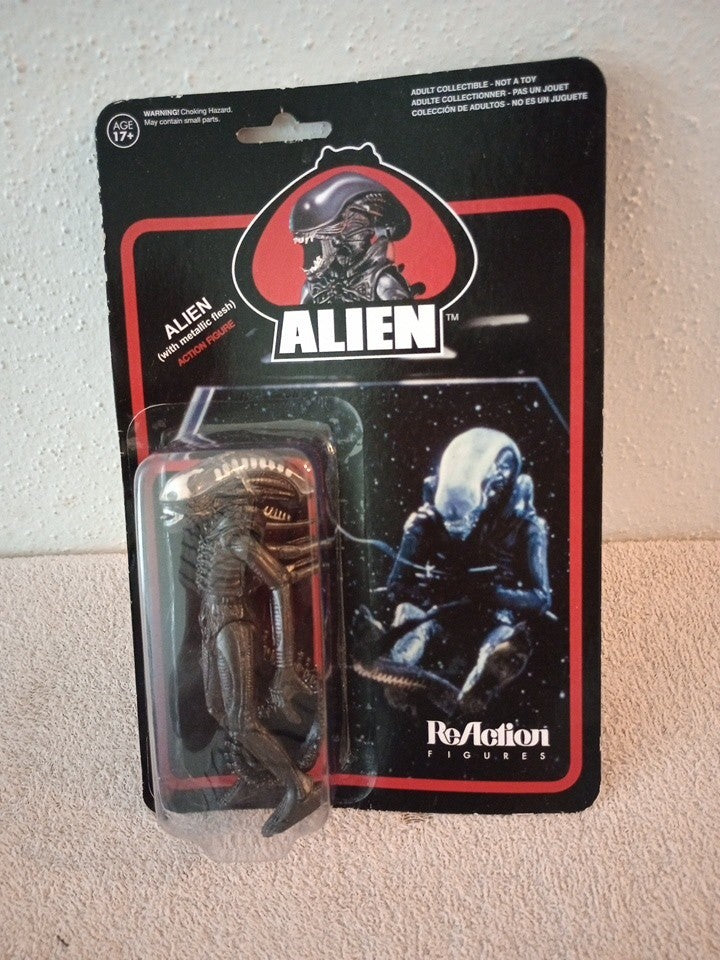 Alien Action Figure 1979 Movie Metallic Flesh 3.75" Funko ReAction Retro