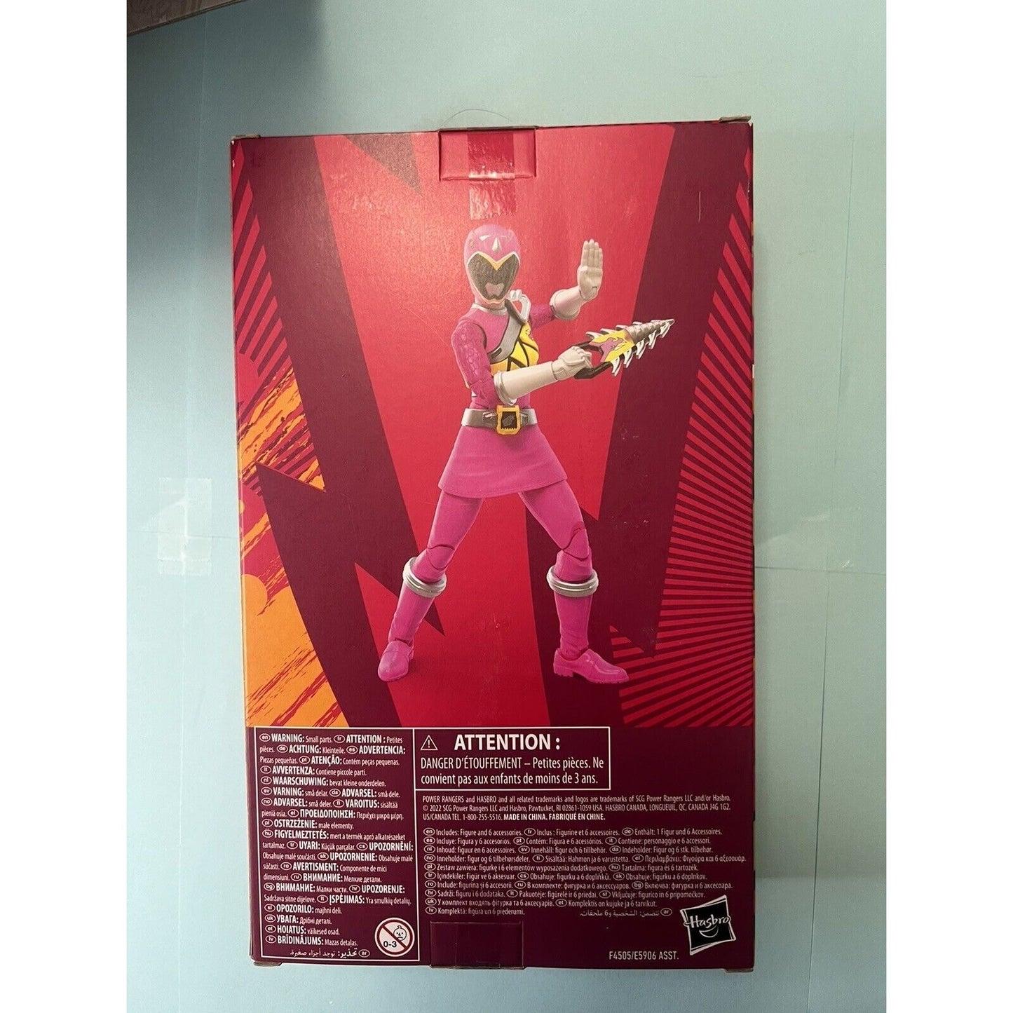 Power Rangers Lightning Collection: Dino Charge Pink Ranger Mighty Morphin -