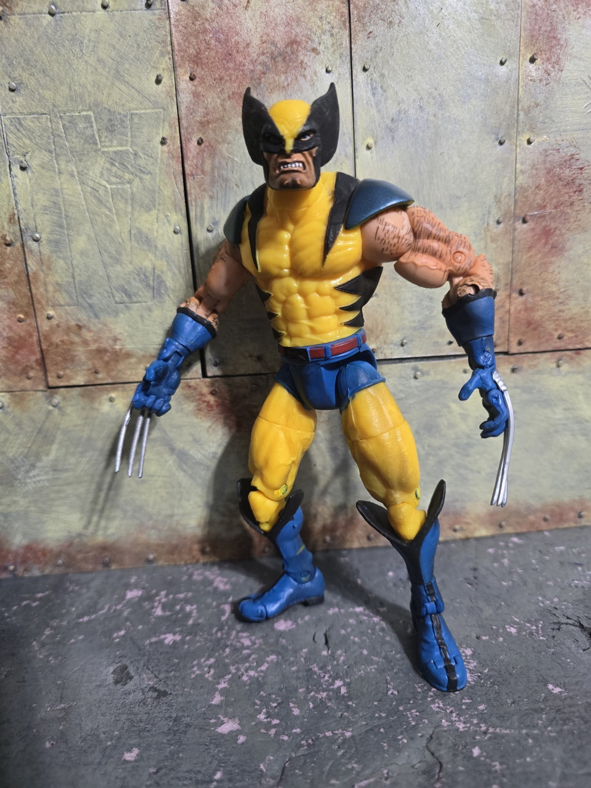 Wolverine Toybiz 6" 2003 Marvel Legends Figure