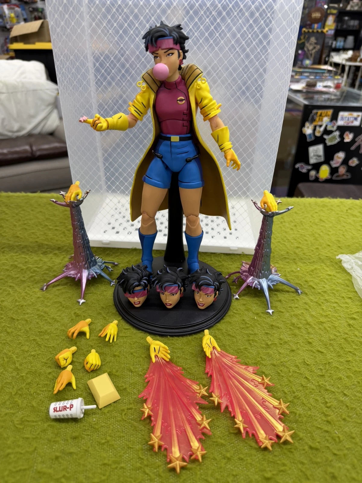 Mondo X-Men The Animated Series Jubilee 1/6 Scale Figure Standard Edition