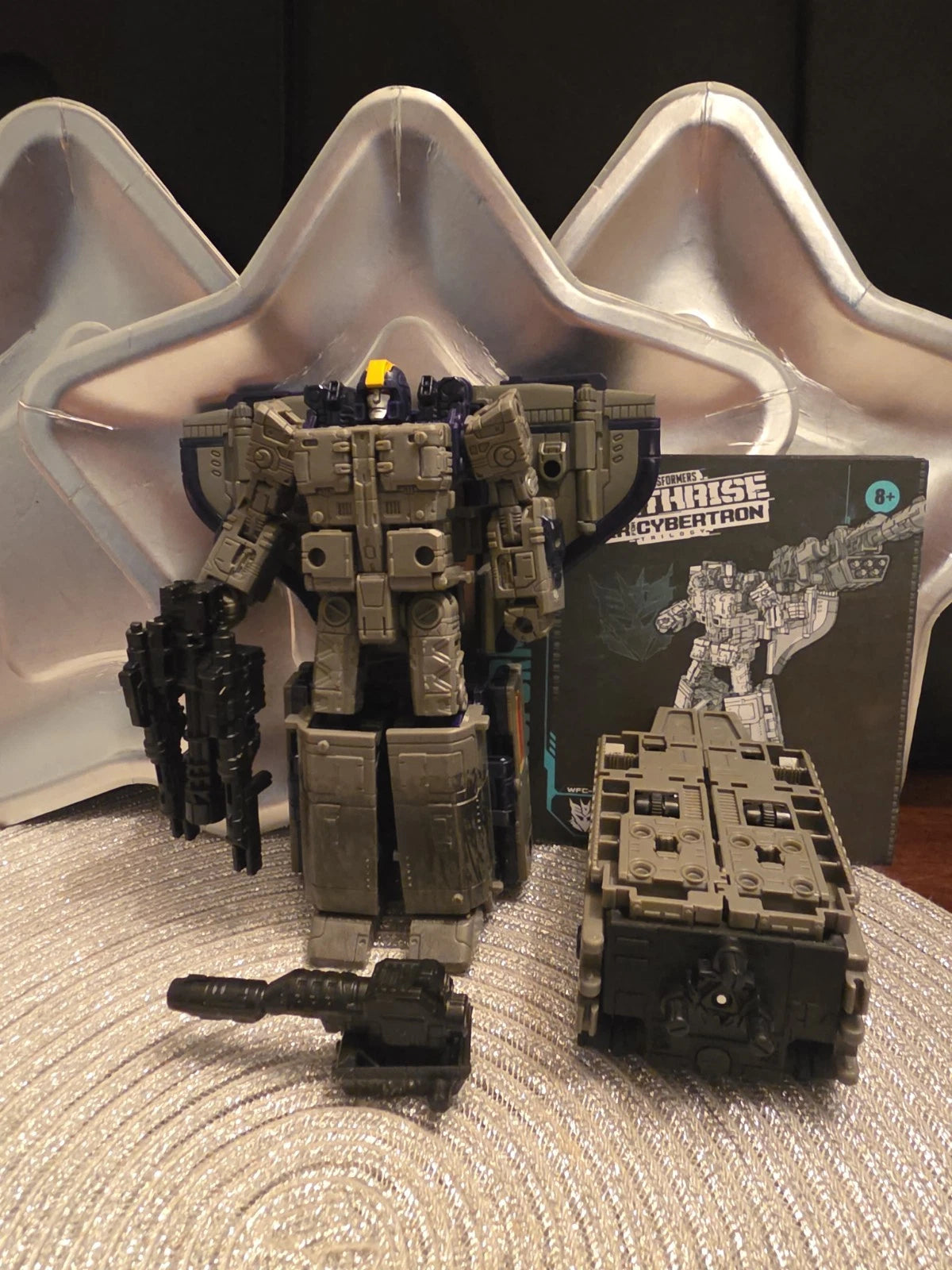 Transformers Siege Astrotrain - Generations War for Cybertron Leader - Complete