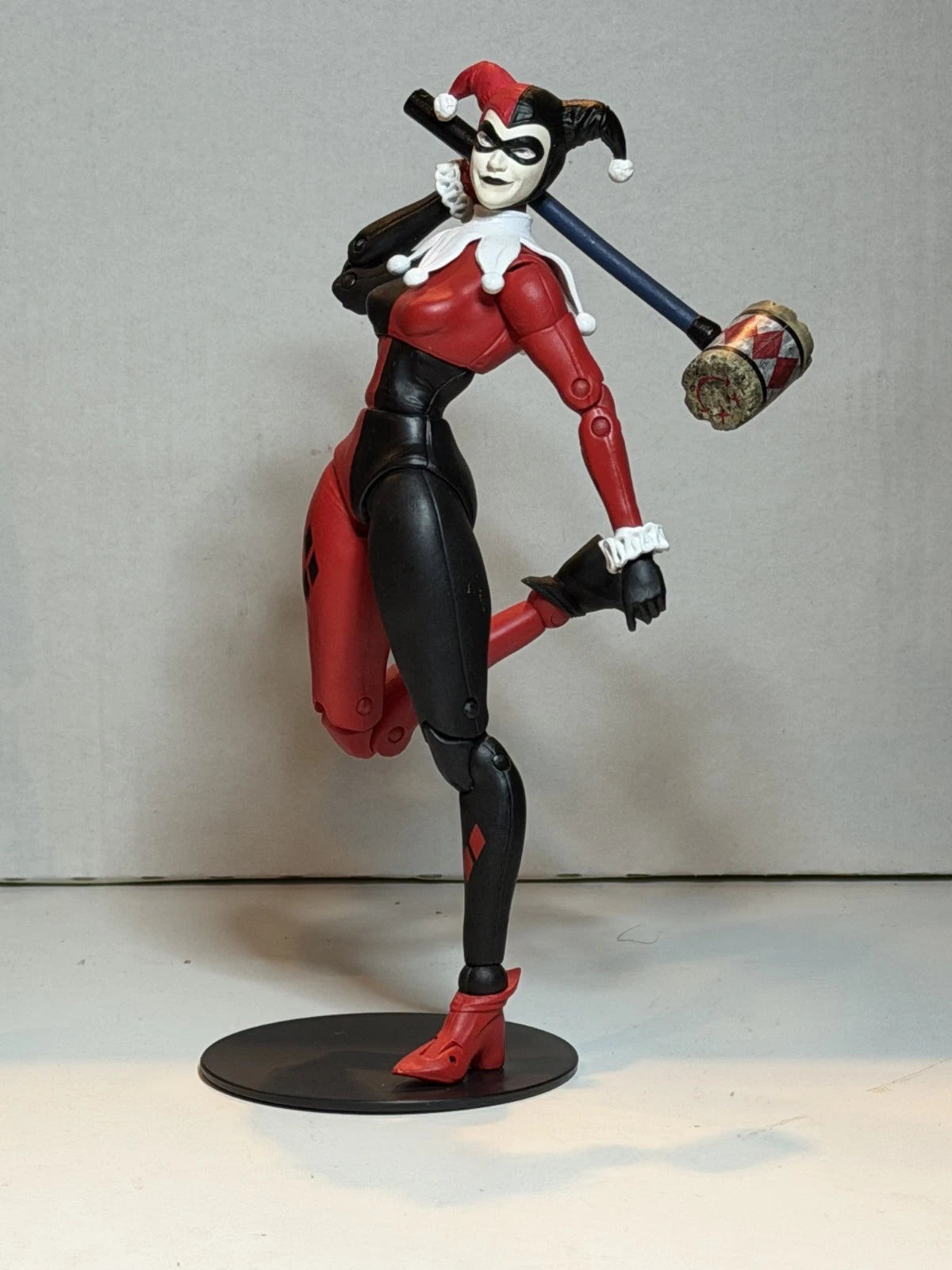 Custom Harley Quinn McFarlane DC Multiverse Batman Hush Comic Mezco Head