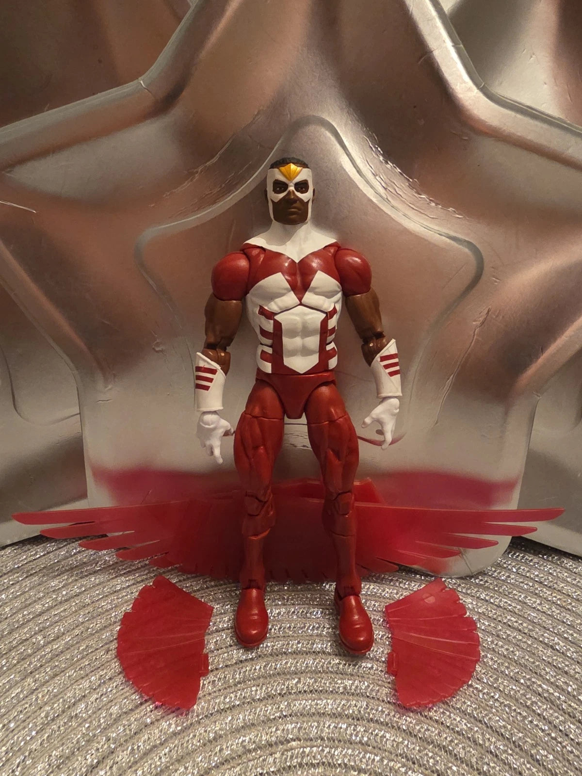 Hasbro Marvel Legends Retro Falcon 2021 Action Figure