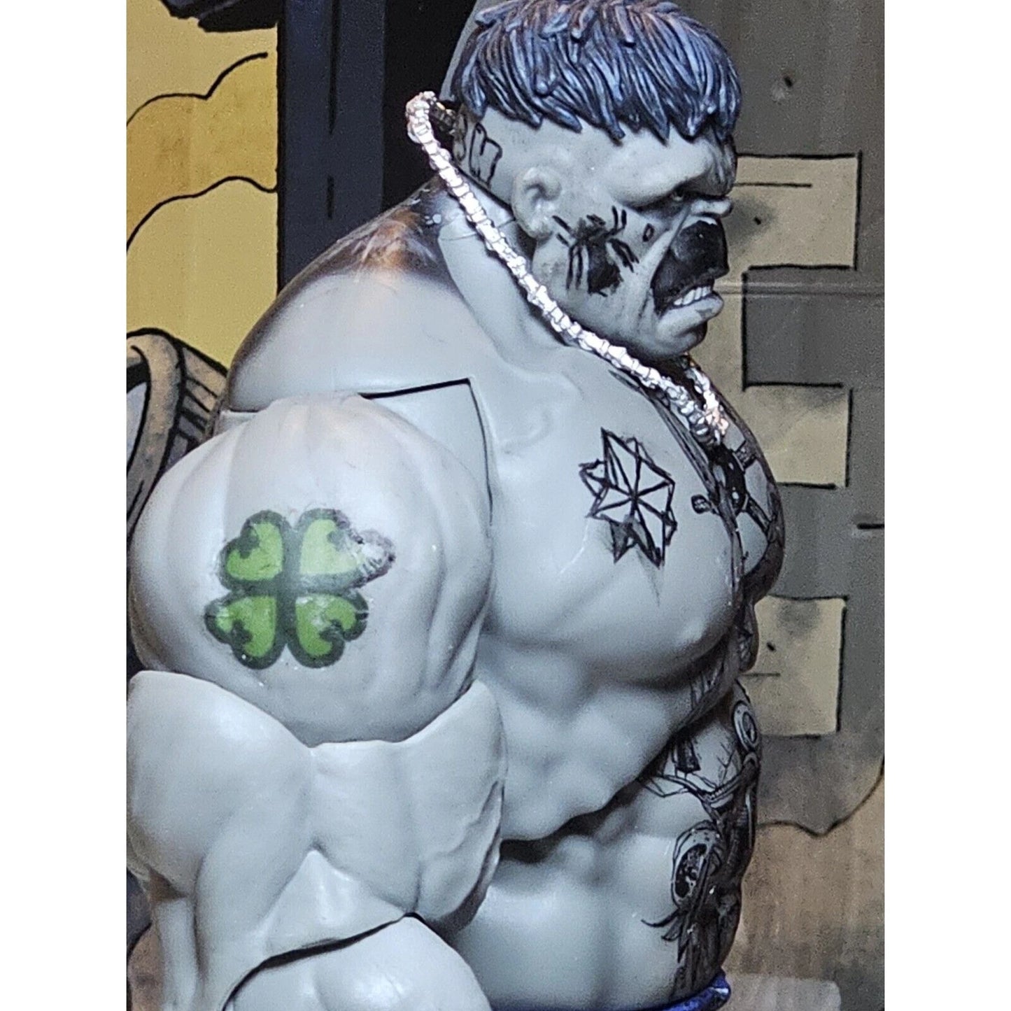 Custom Tattoed Hulk Marvel Legends Hasbro 80th Retro Classics Deluxe Baf