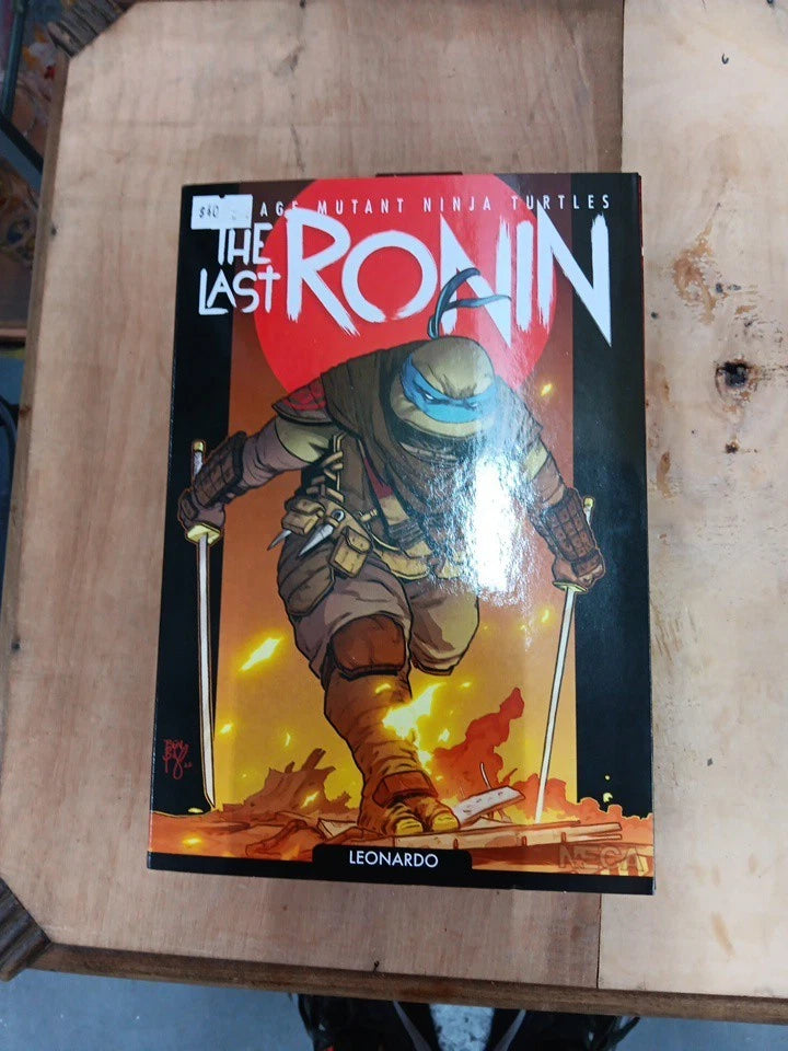 NECA Teenage Mutant Ninja Turtles The Last Ronin Leonardo 7" Action Figure