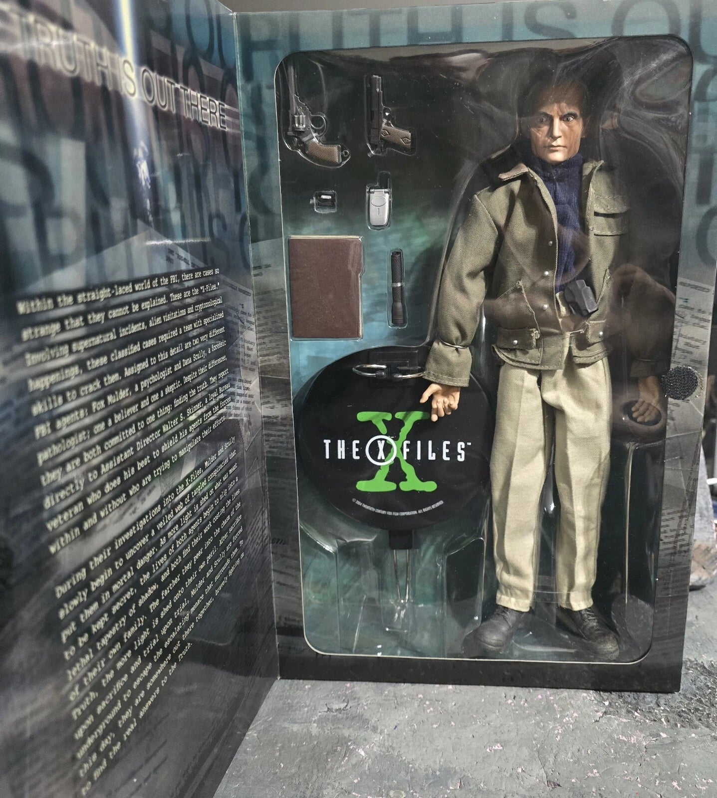 Sideshow Collectibles The X-Files Frank Black 12" Figure