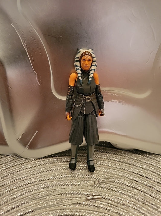 Star Wars Vintage Collection Ahsoka Tano Corvus VC222 3.75 inch