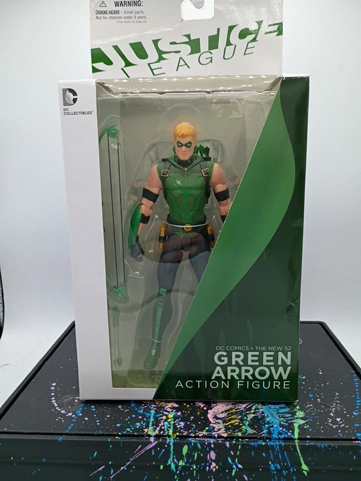2014 DC Direct Collectibles Justice League Green Arrow 7" -