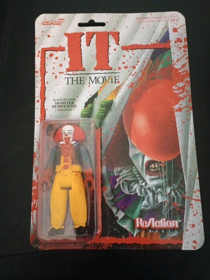 IT The Movie Monster Pennywise Super 7 Blood Reaction Action Figure