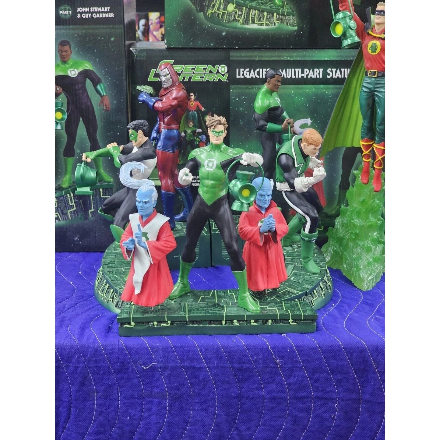 Hal Jordan & Guardians of the Universe ONLY Legacies Multi-part Statue 1of3