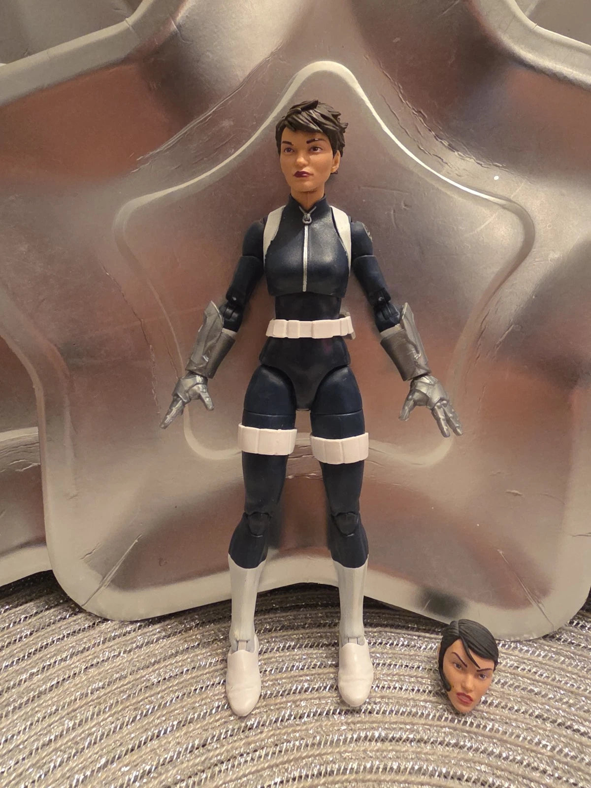 Marvel Legends Quake Maria Hill Female SHIELD AGENT CONTROLLER BAF WAVE