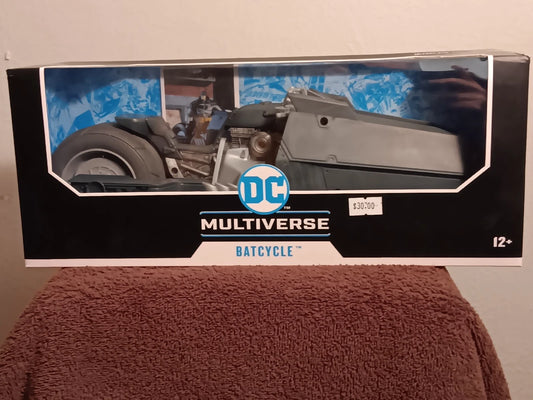 McFarlane Toys DC Multiverse Batcycle-Batman:Curse Of The White Knight NIB