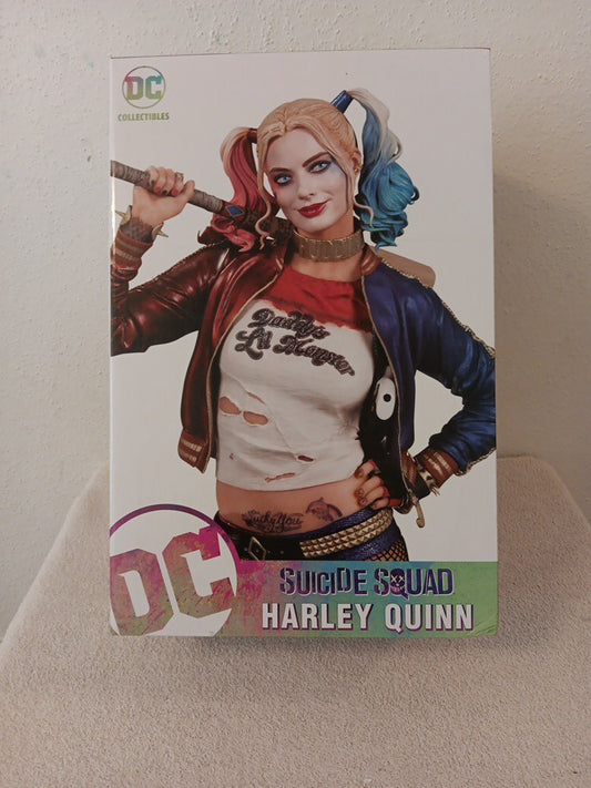 DC Collectibles Harley Quinn Suicide Squad 12.5" statue Margot Robbie 