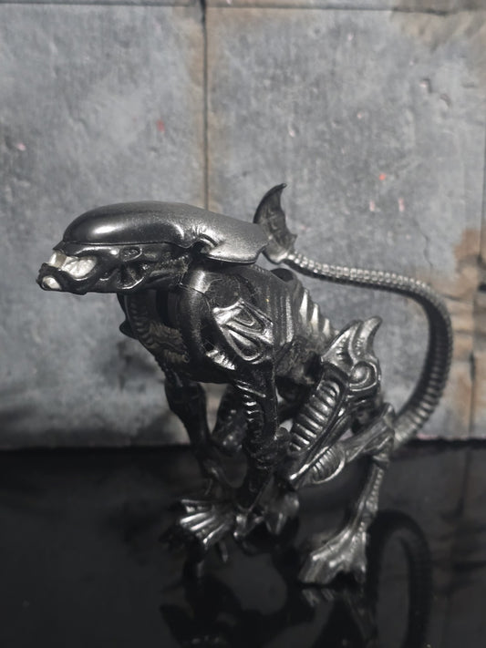 Rare 1993 Kenner Alien Xenomorph  Action Figure Loose Black And Silver￼
