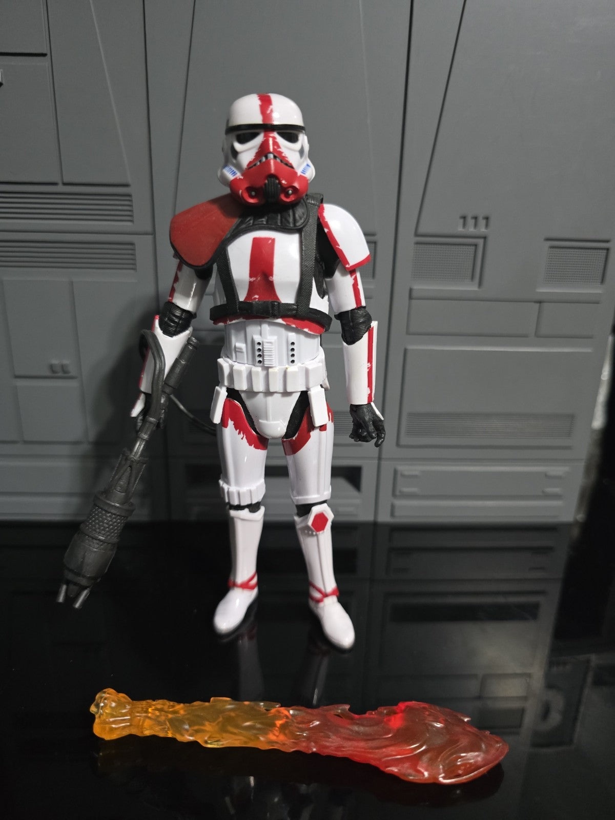 Star Wars The Black Series The Mandalorian INCINERATOR TROOPER 6" Action Figure