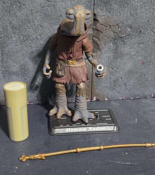 STAR WARS SAGA MOMAW NADON (HAMMERHEAD) CANTINA BAR PATRON 3.75