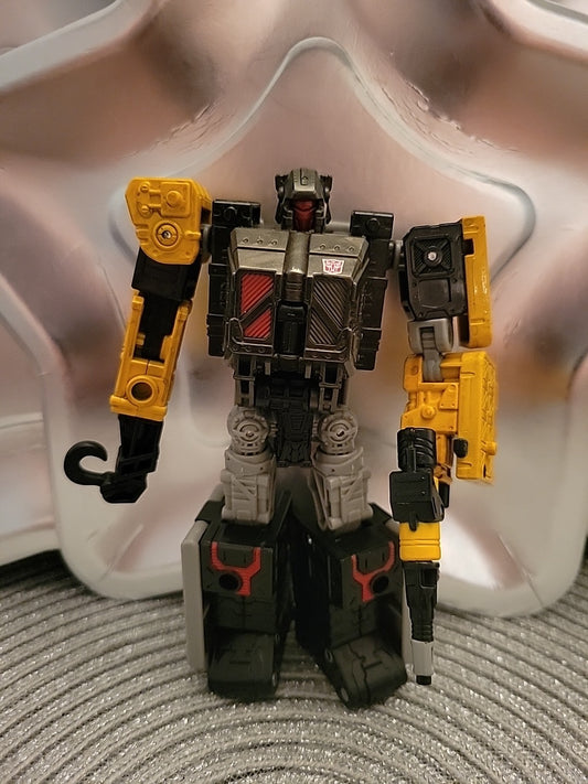 Transformers Earthrise Ironworks Deluxe Class War for Cybertron
