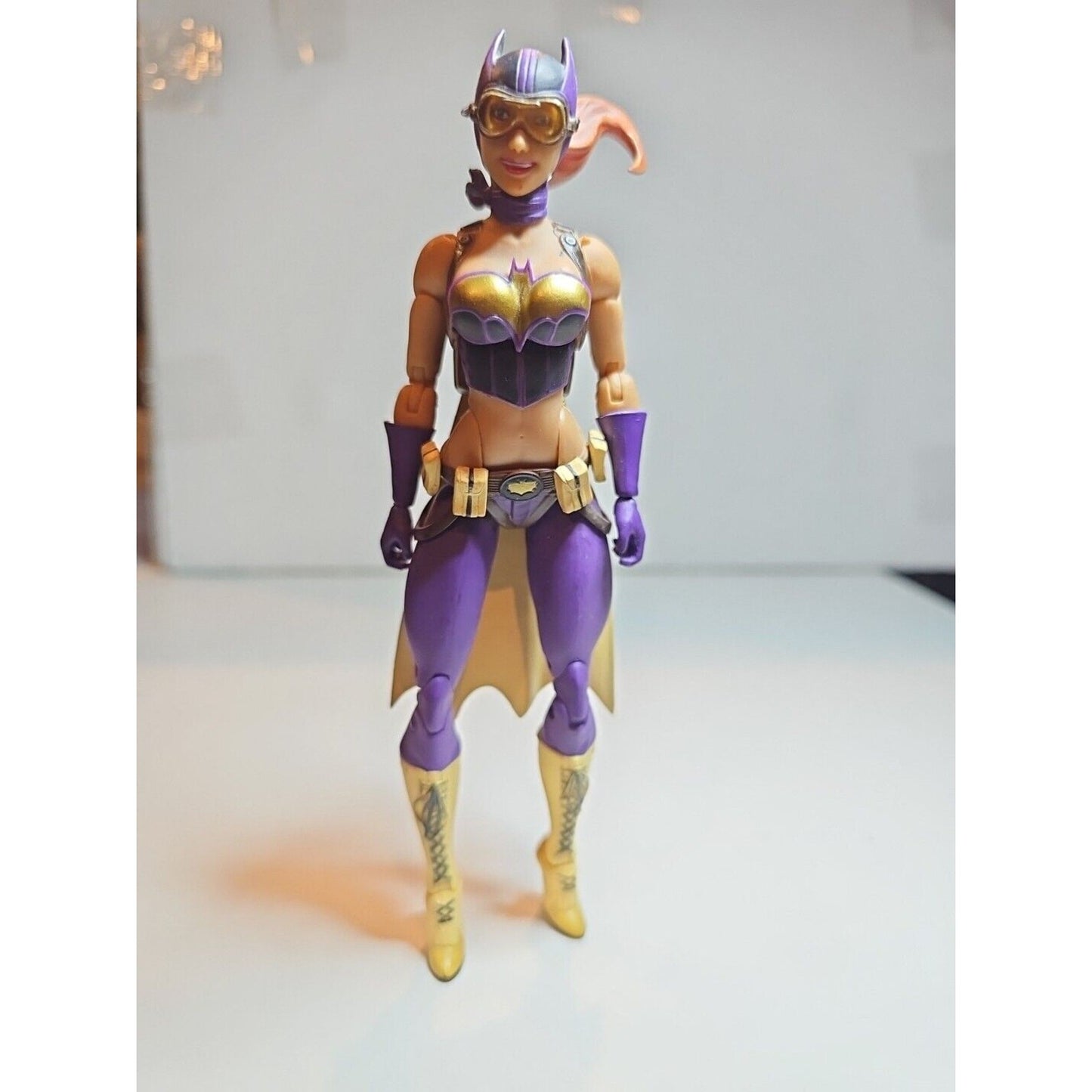 DC Collectibles Designer Series Ant Lucia Bombshells Batgirl 7” Action Figure