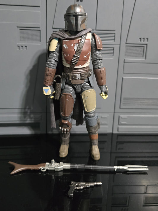  Star Wars The Black Series 6'' The Mandalorian Figure Loose