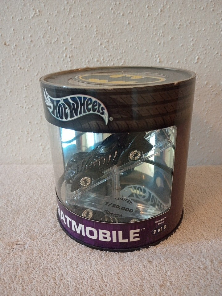 2004 Hot Wheels Limited Edition Batmobile #2 Of 3
