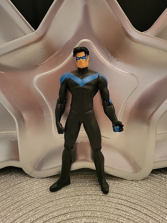 DC DIRECT COLLECTIBLES HUSH SERIES ***** NIGHTWING ***** FIGURE