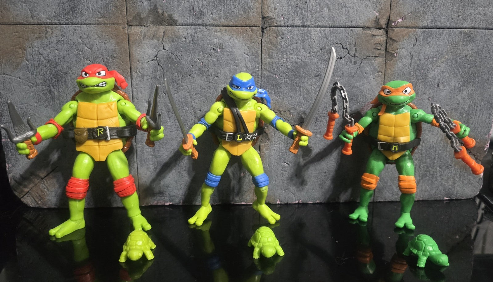 TMNT Mutant Ninja Turtle Mutant Mayhem Figures Ralph Leonardo Michelangelo Lot