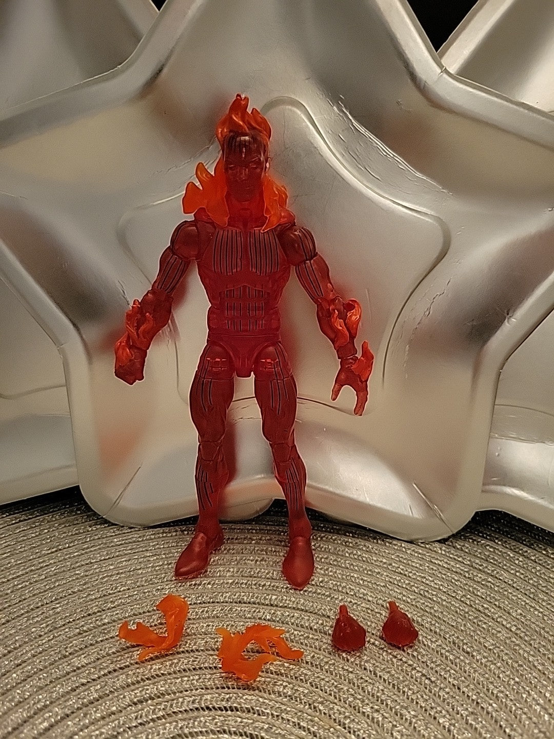 2021 Marvel Legends Fantastic Four Retro 6” Human Torch (Flame-Retro) Complete