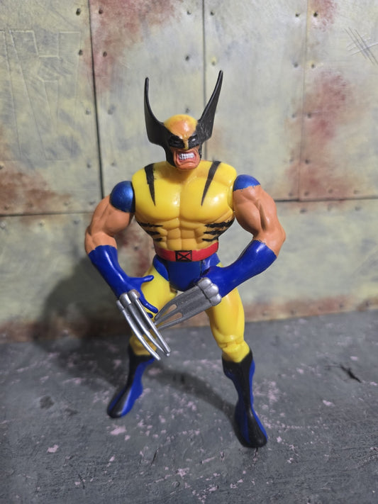 Wolverine  X-Men vs Street Fighter MARVEL COMICS Toy Biz 