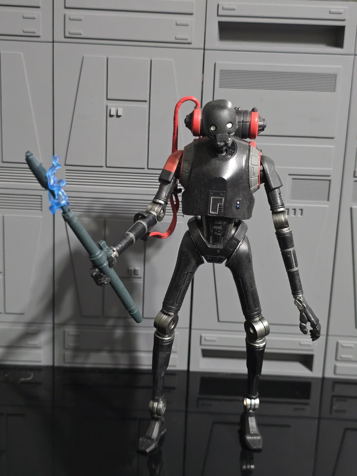 Star Wars Black Series Jedi: Survivor KX SECURITY DROID 6" (Gamestop Exclusive)