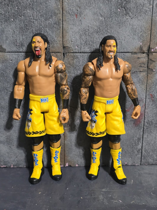 2013 WWE The Uso’s Mattel Battle Pack Series 28 Wrestling Action Figure 