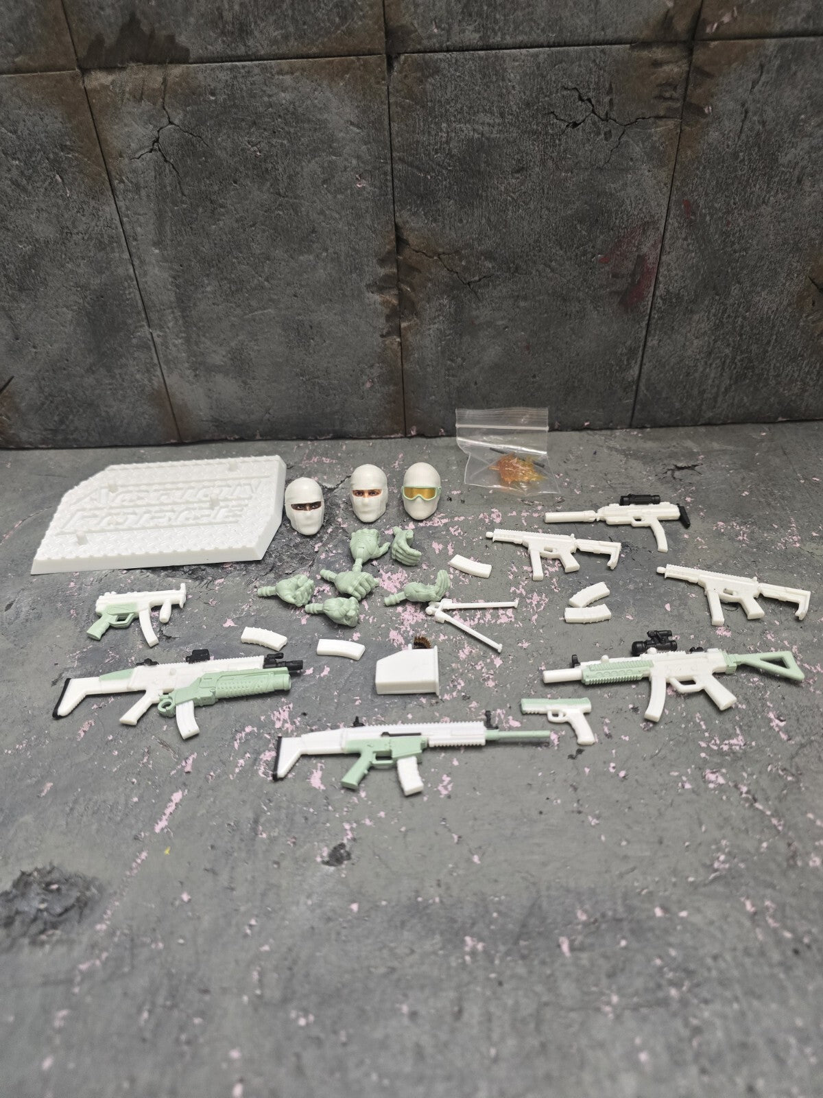 valaverse action force weapons