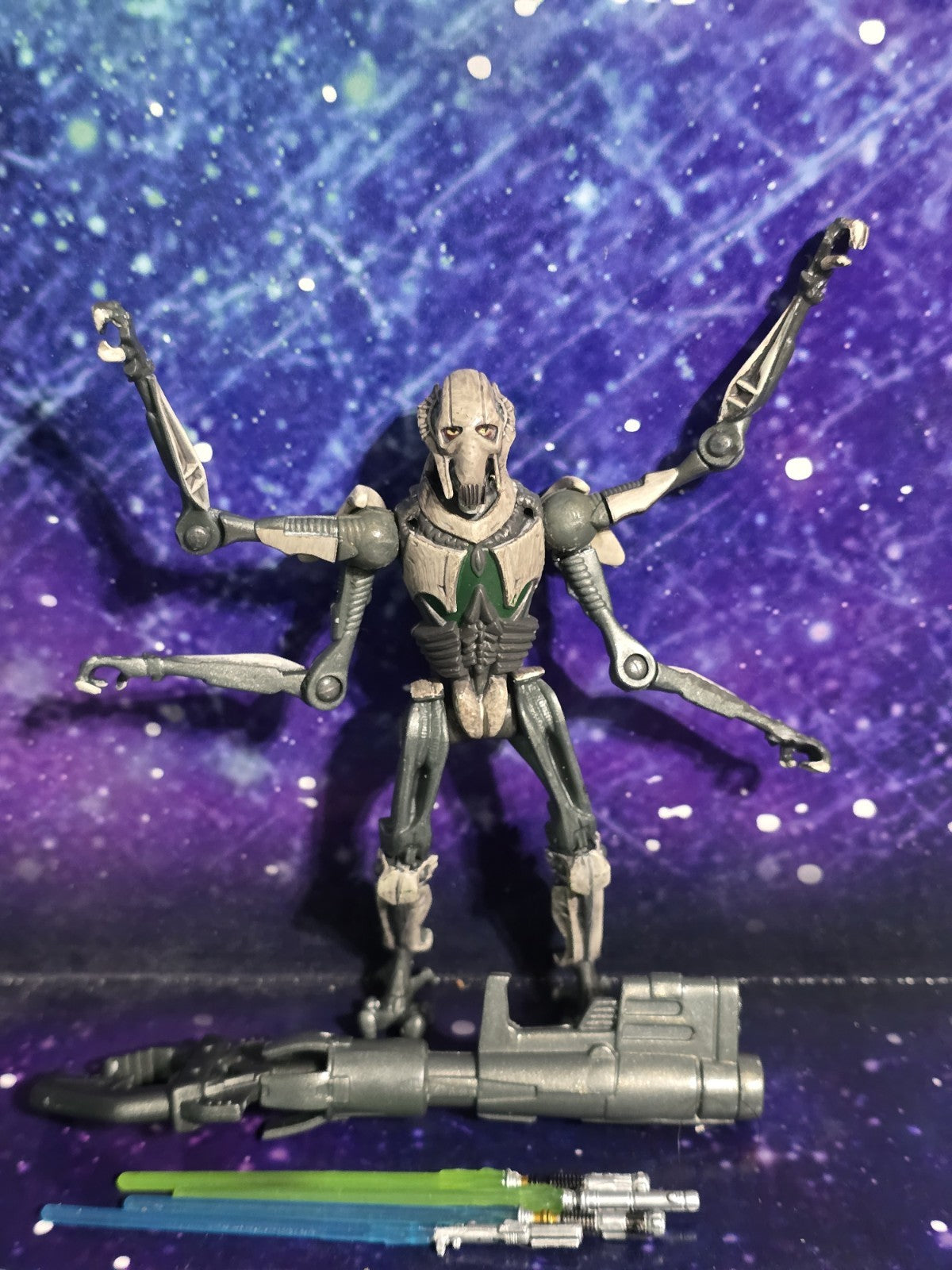 Star Wars Revenge Of The Sith General Grievous Secret Lightsaber Attack  3.75"