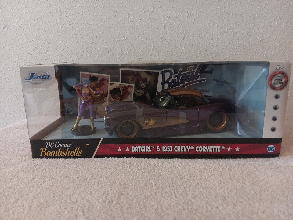Batgirl 1957 Corvette DC COMICS  Bombshell JADA