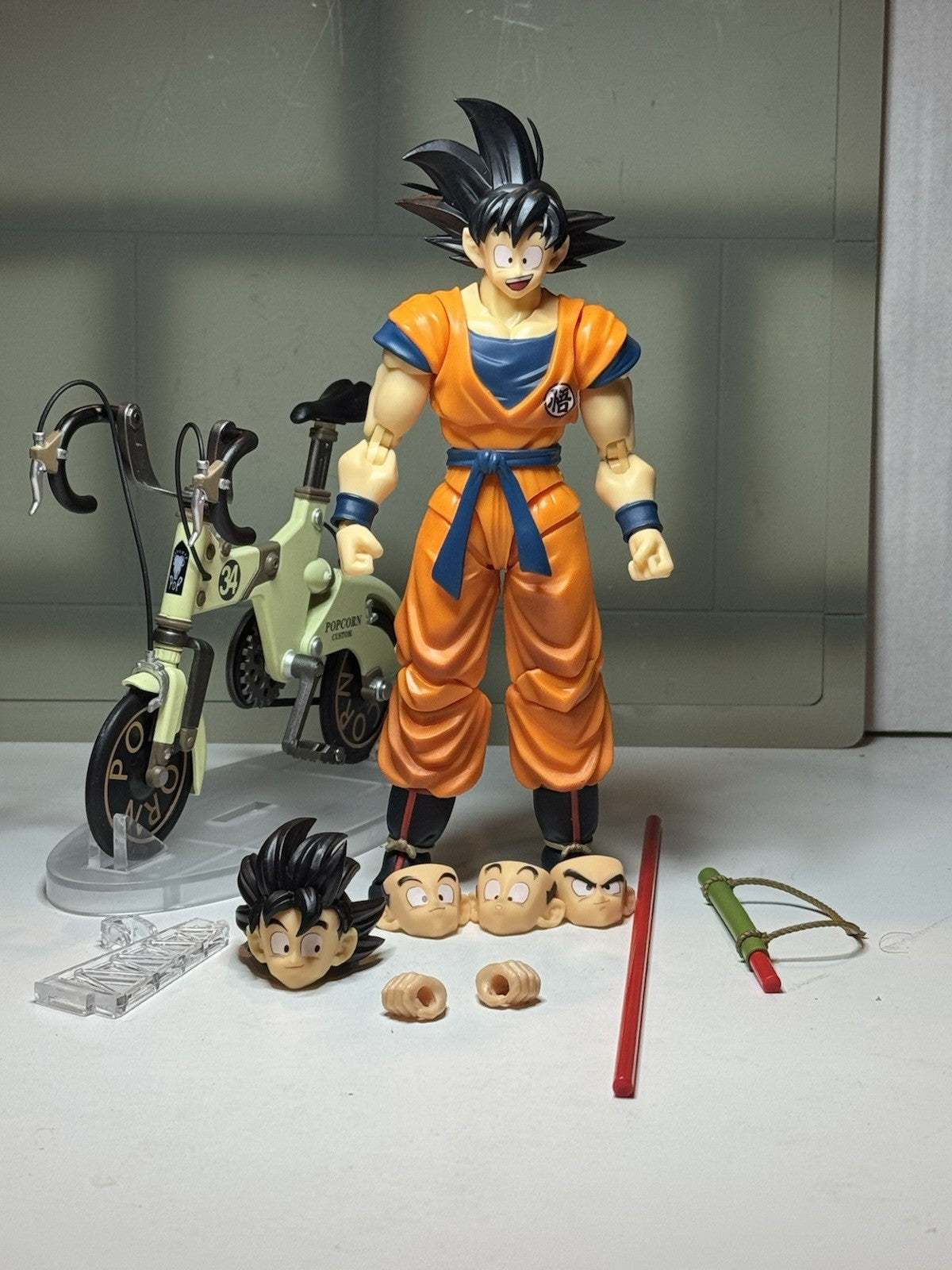 Custom Figuarts Goku w/ Bike TonsenArtToys Kamione 01A Volume 34 MangaCover