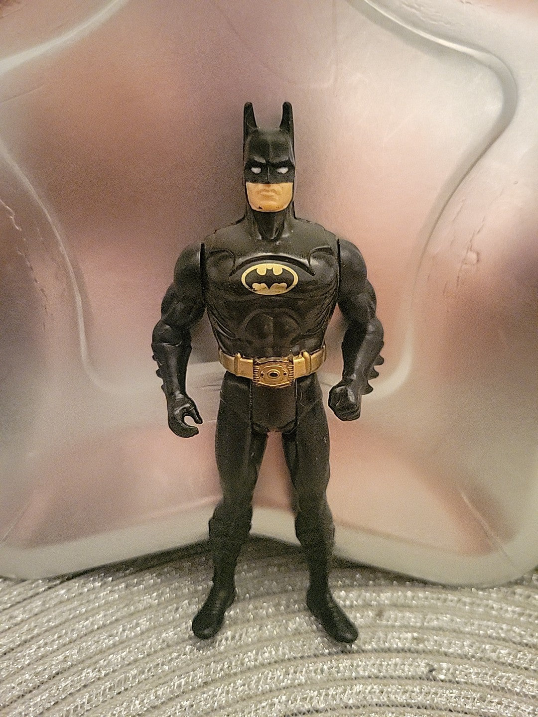 Vintage 1990 Crime Attack Batman 4.5” Kenner Dark Knight Action Figure DC Comics