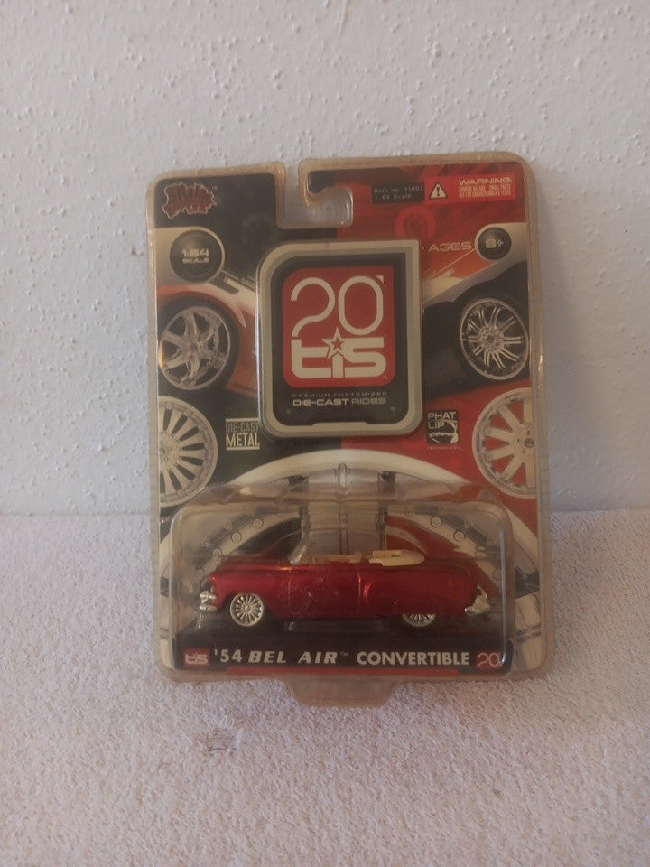 Malibu International 20 TIS '54 Bel Air Convertible  1:64 