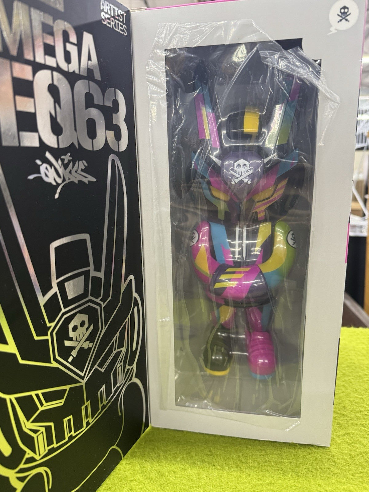 Quiccs Mega Tikkiwows 12.5" Martian Toys Teq63 Megateq