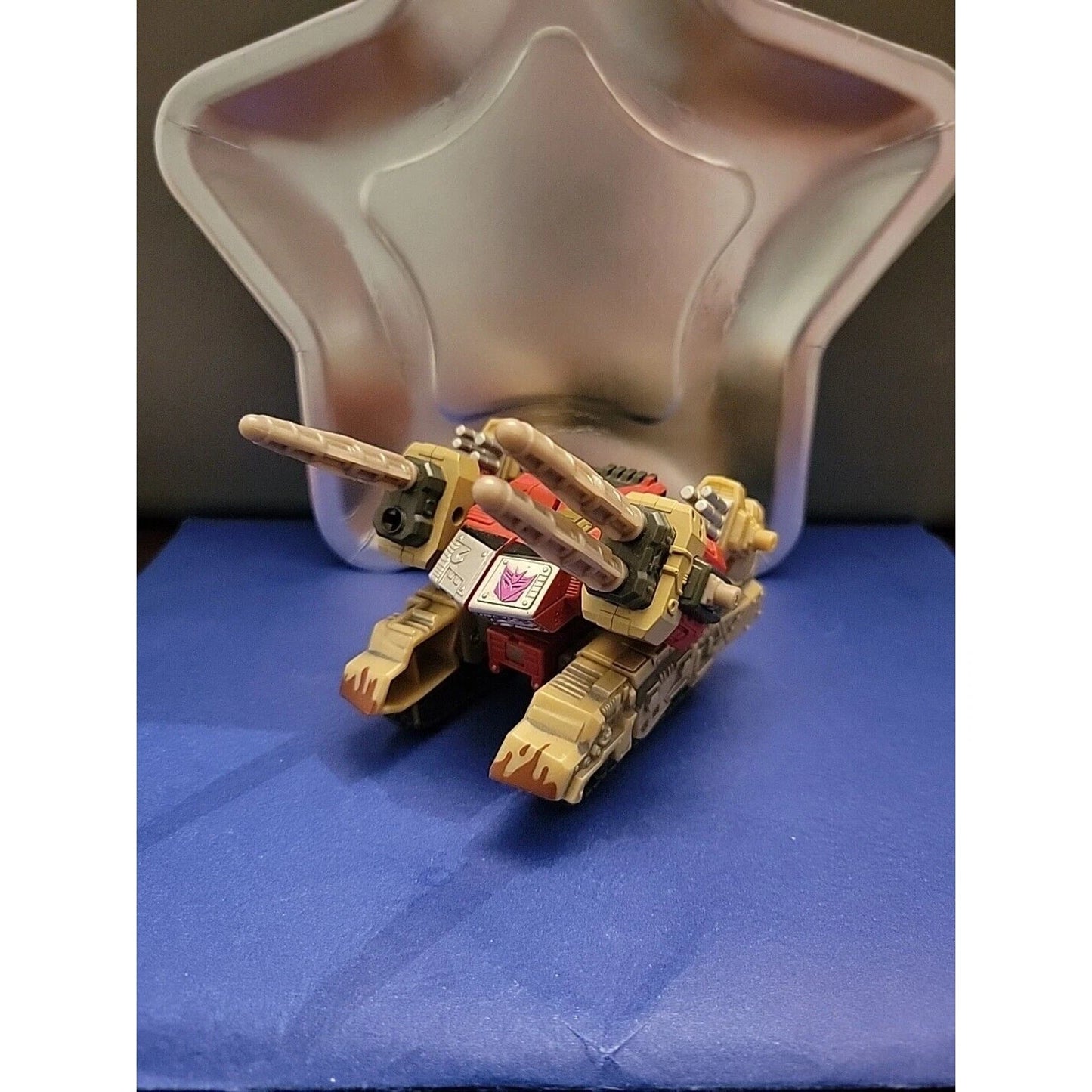 2002 Transformers Armada Super-Cons: Demolishor With Missiles
