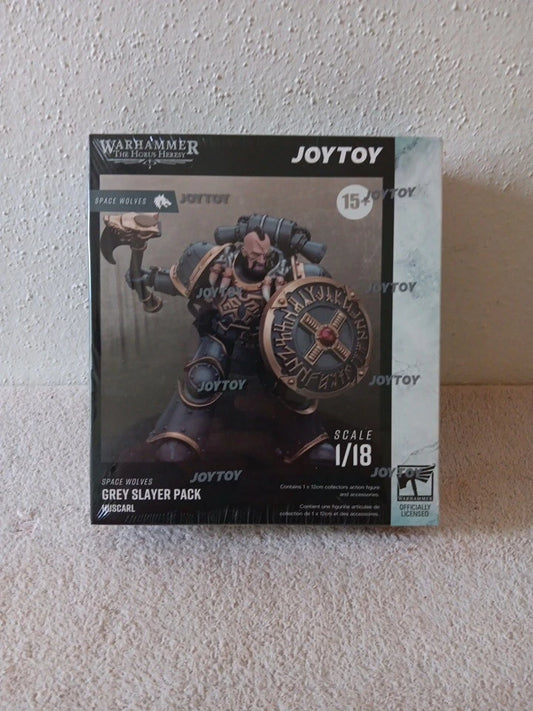 JOYTOY Warhammer 40k Spaces Wolves Grey Slayer Huscarl 1/18 Figure