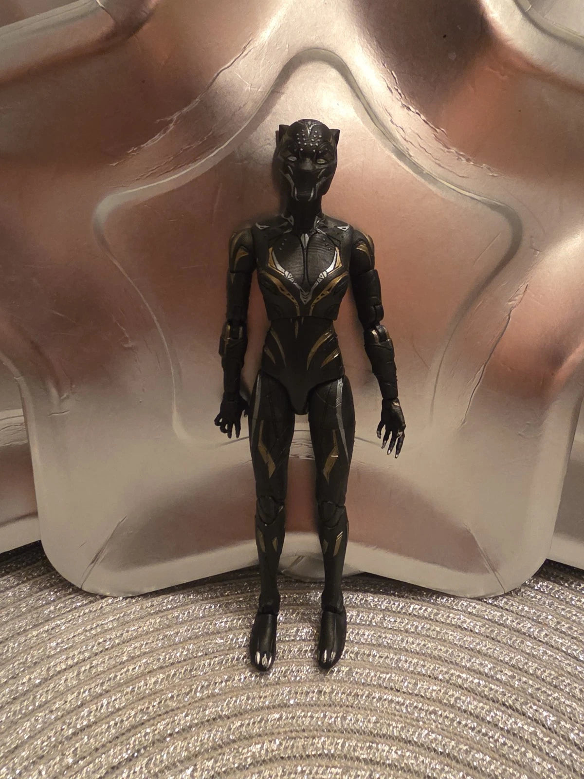Marvel Legends Black Panther Wakanda Forever 6-Inch Black Panther Shuri Figure