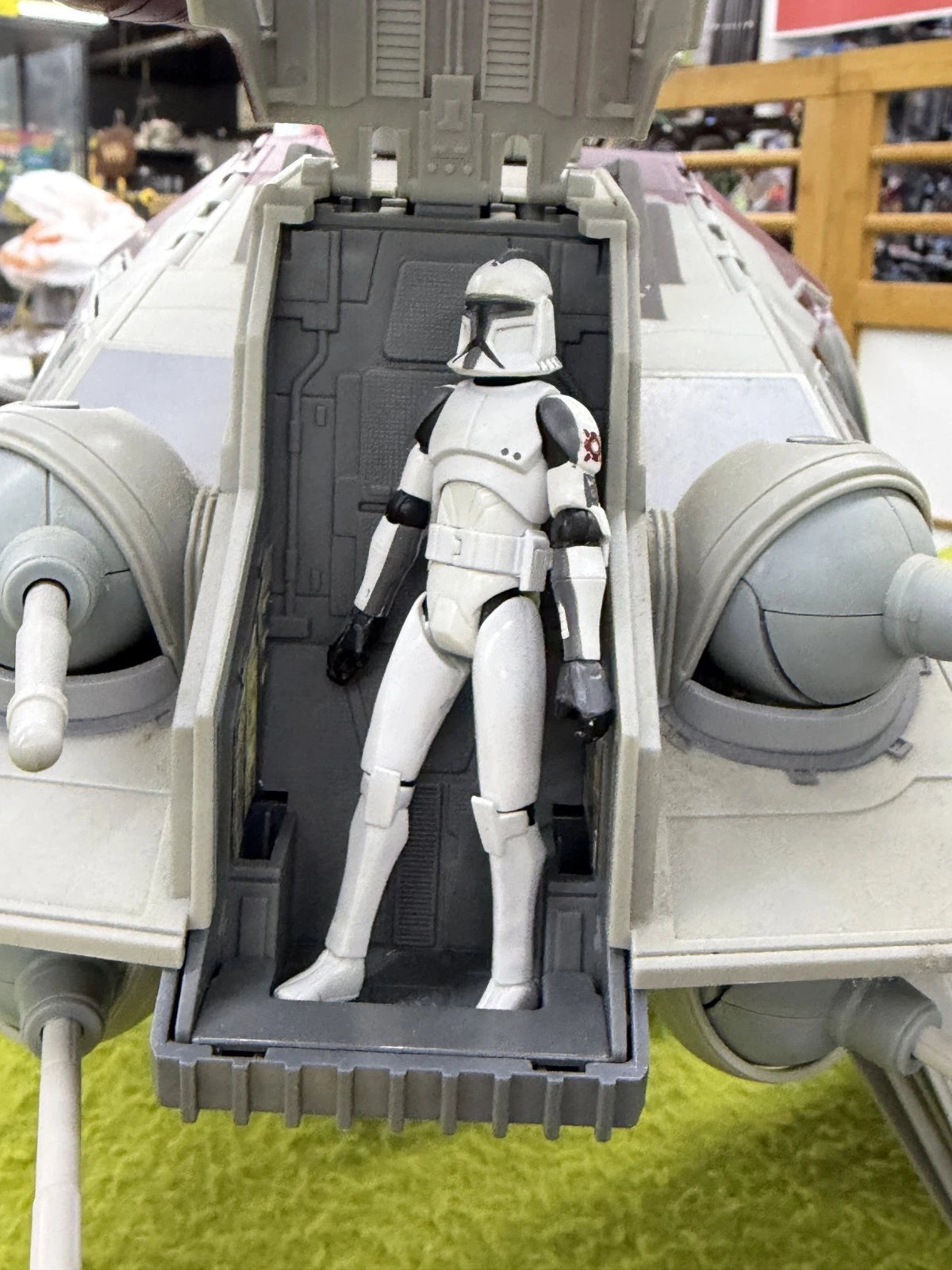 Star Wars Clone Wars At-te Walker 2008 w/ Clone Troopers & Commanders