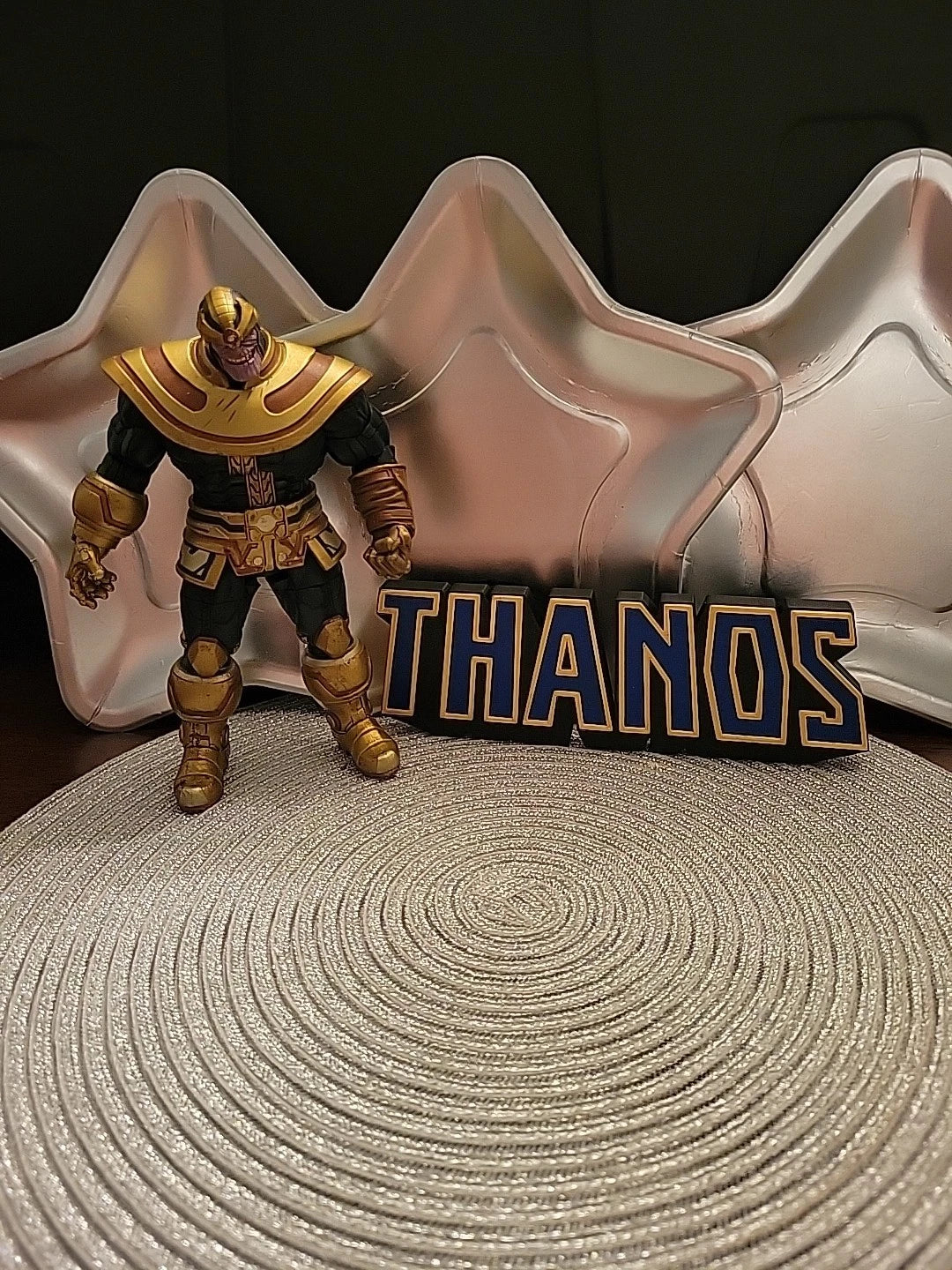 Diamond Select Marvel Thanos Figure (Disney Store Exclusive) W/ 3d Printed Sign