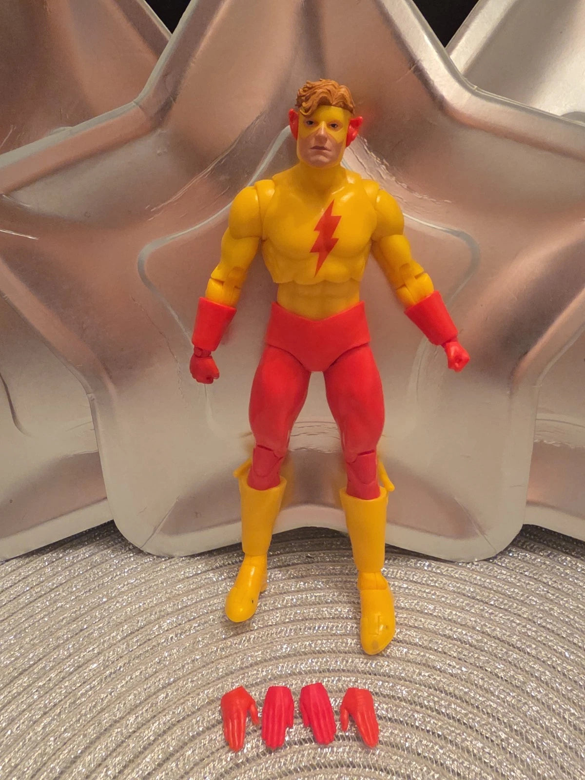 McFarlane DC Multiverse Kid Flash (Wally West) Crisis on Infinite Earths