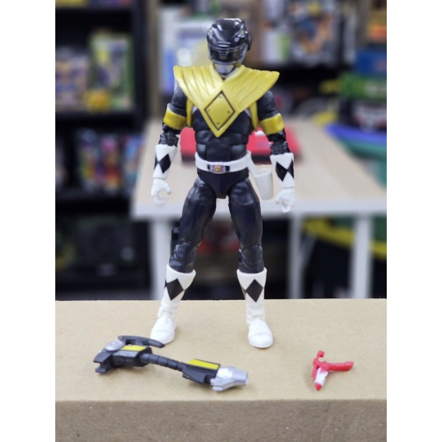 Dragon Shield BLACK RANGER Power Rangers Lightning Mighty Morphin Walgreens